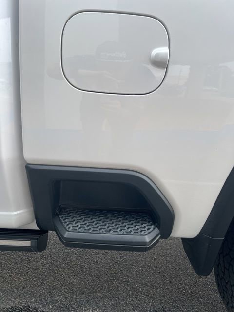 Used 2023 Chevrolet Silverado 2500 High Country AWD/4WD image 18