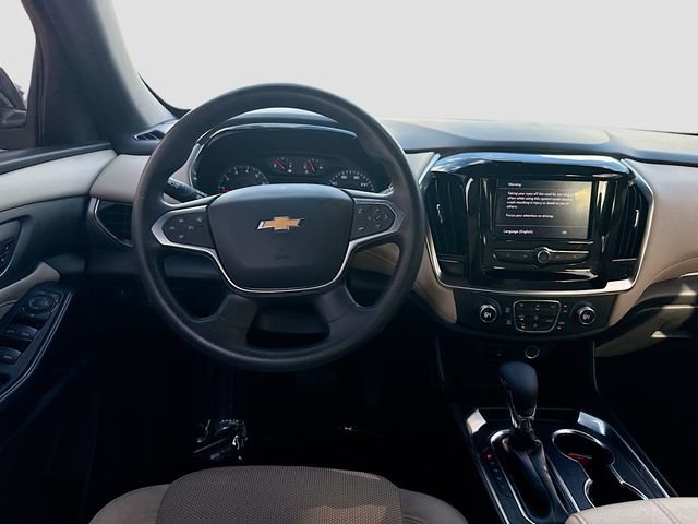 Used 2023 Chevrolet Traverse LS image 21