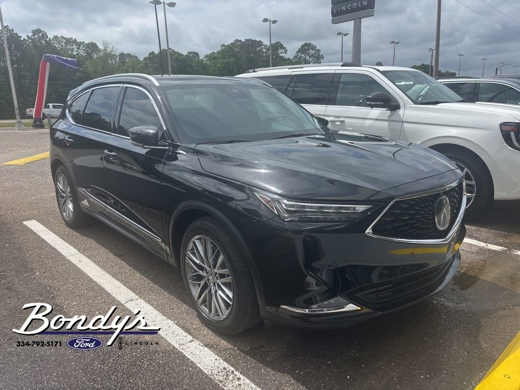 Used 2023 Acura MDX SH-AWD w/ Advance Package image 2