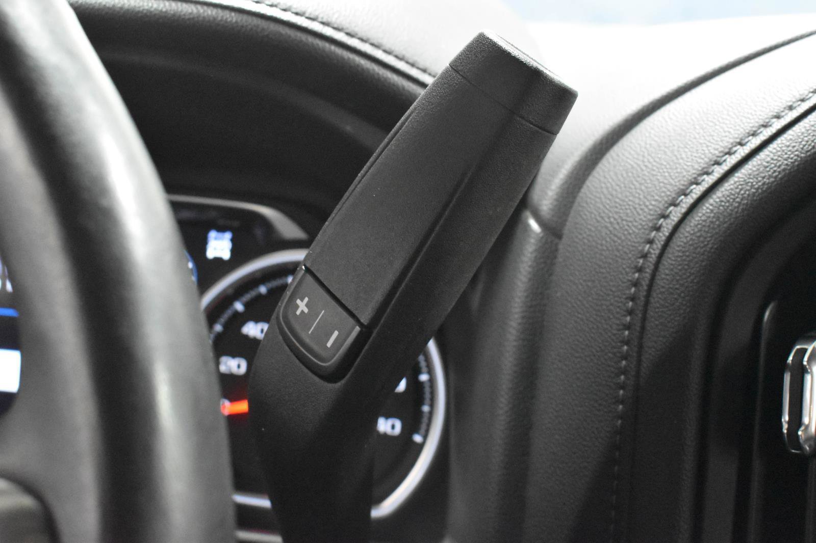 Used 2020 Chevrolet Silverado 1500 LTZ w/ LTZ Premium Package image 14