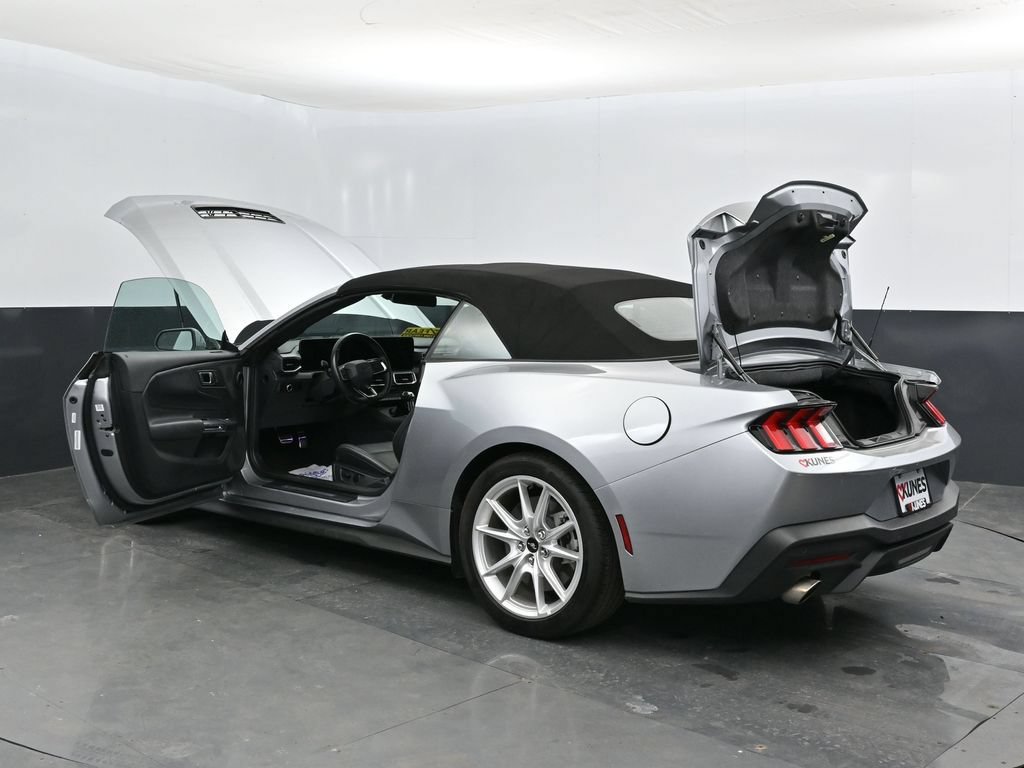 Used 2025 Ford Mustang GT Premium RWD image 48