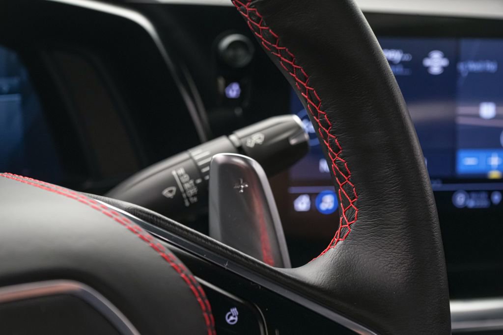 Used 2022 Chevrolet Corvette Stingray Premium Conv w/ Z51 Performance Package RWD image 28