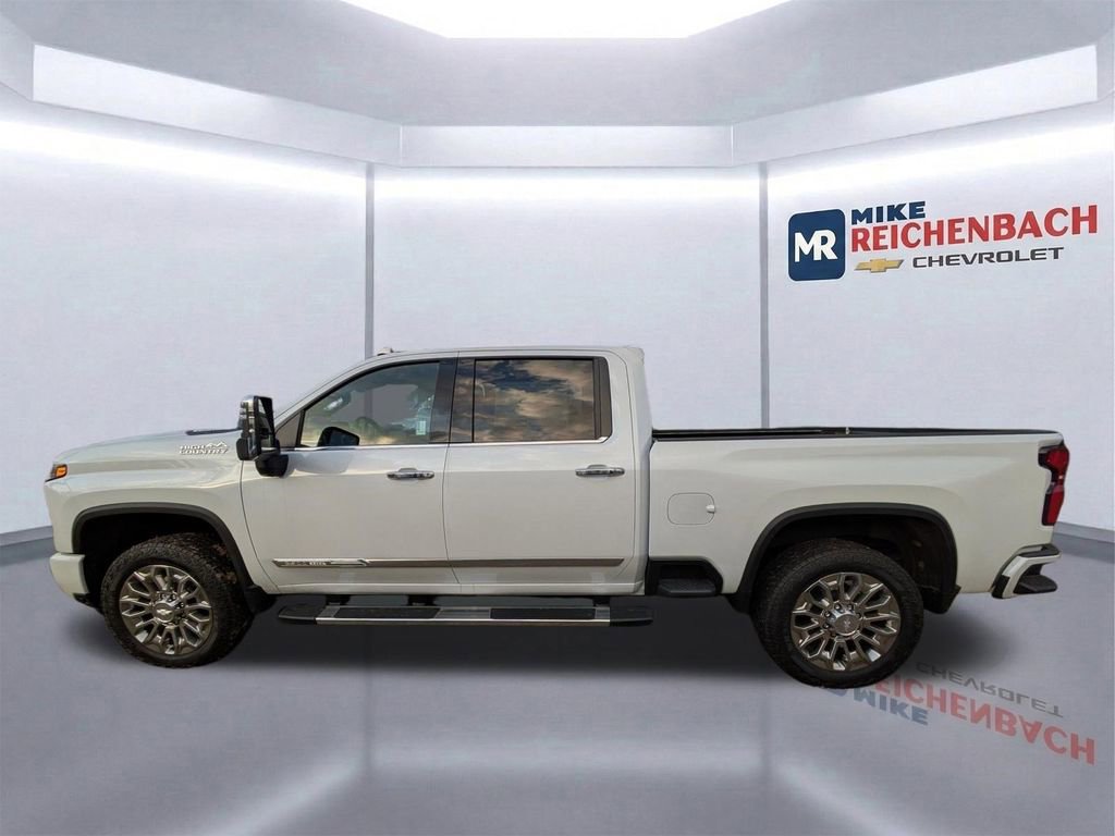 New 2026 Chevrolet Silverado 2500 High Country w/ Technology Package AWD/4WD image 8