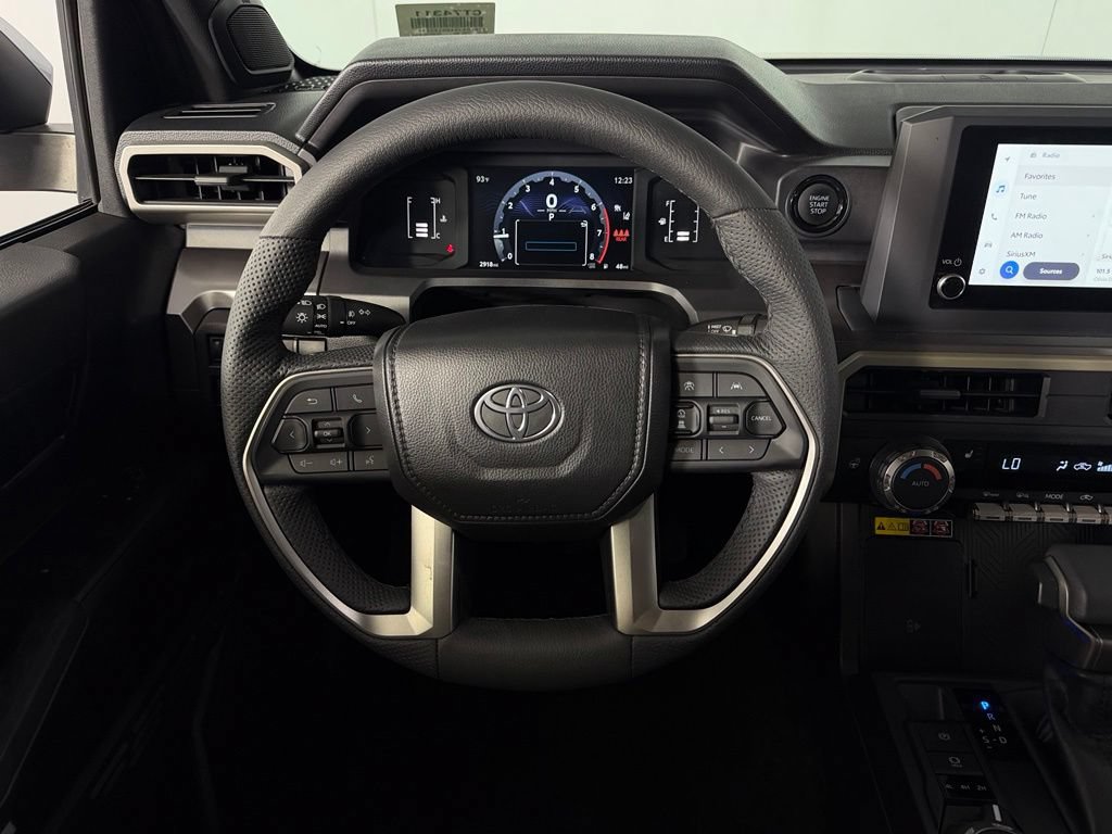 Used 2025 Toyota Tacoma SR5 AWD/4WD image 12