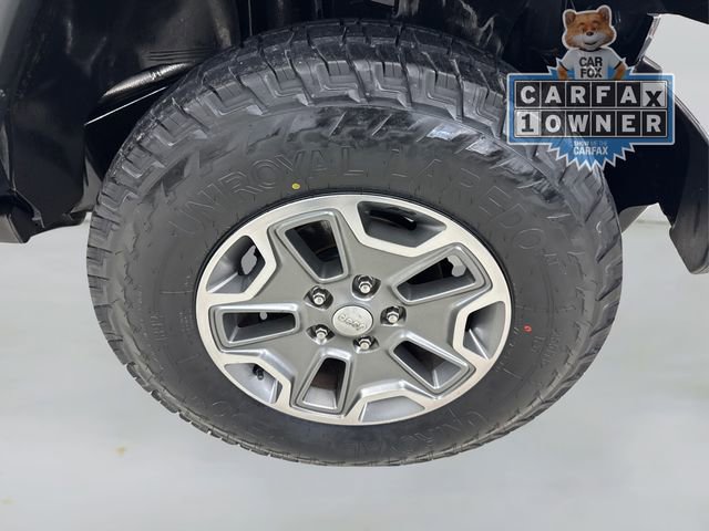 Used 2015 Jeep Wrangler Rubicon w/ Dual Top Group image 14