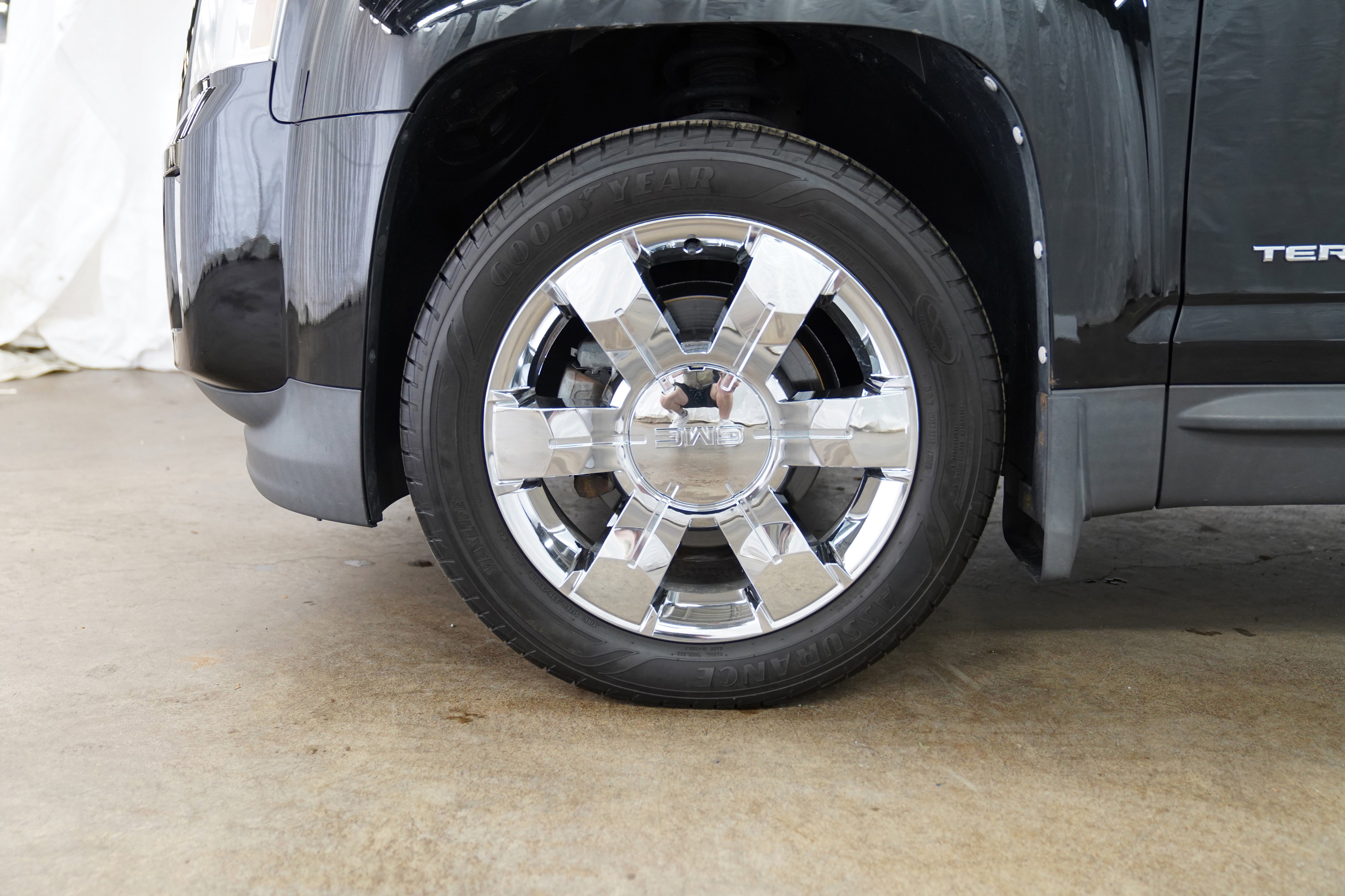 Used 2012 GMC Terrain SLT w/ Chrome and Technology Package AWD/4WD image 14