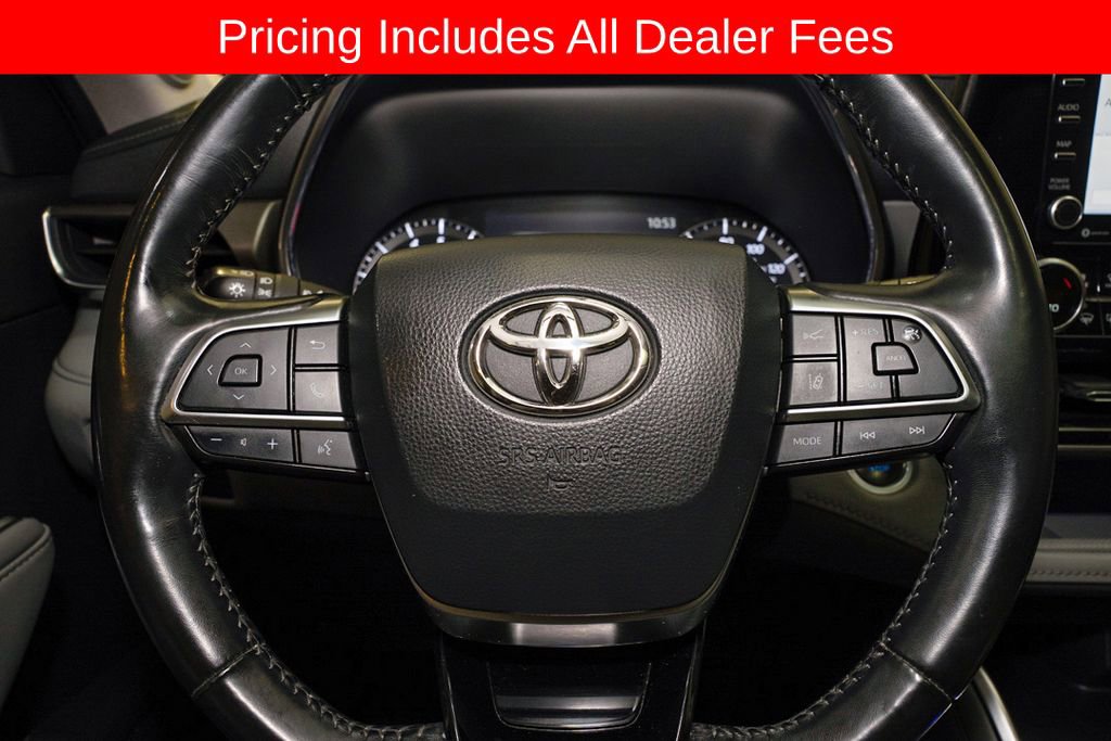 Used 2021 Toyota Highlander Limited AWD/4WD image 22