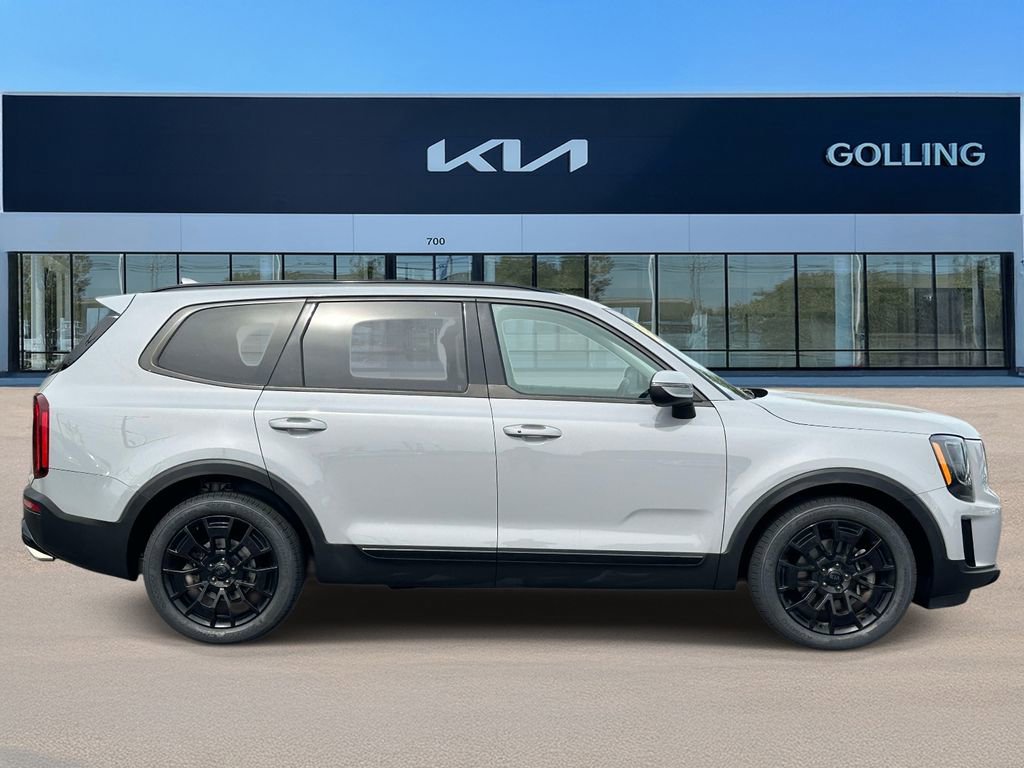 Certified 2021 Kia Telluride EX w/ EX Premium Package AWD/4WD image 2