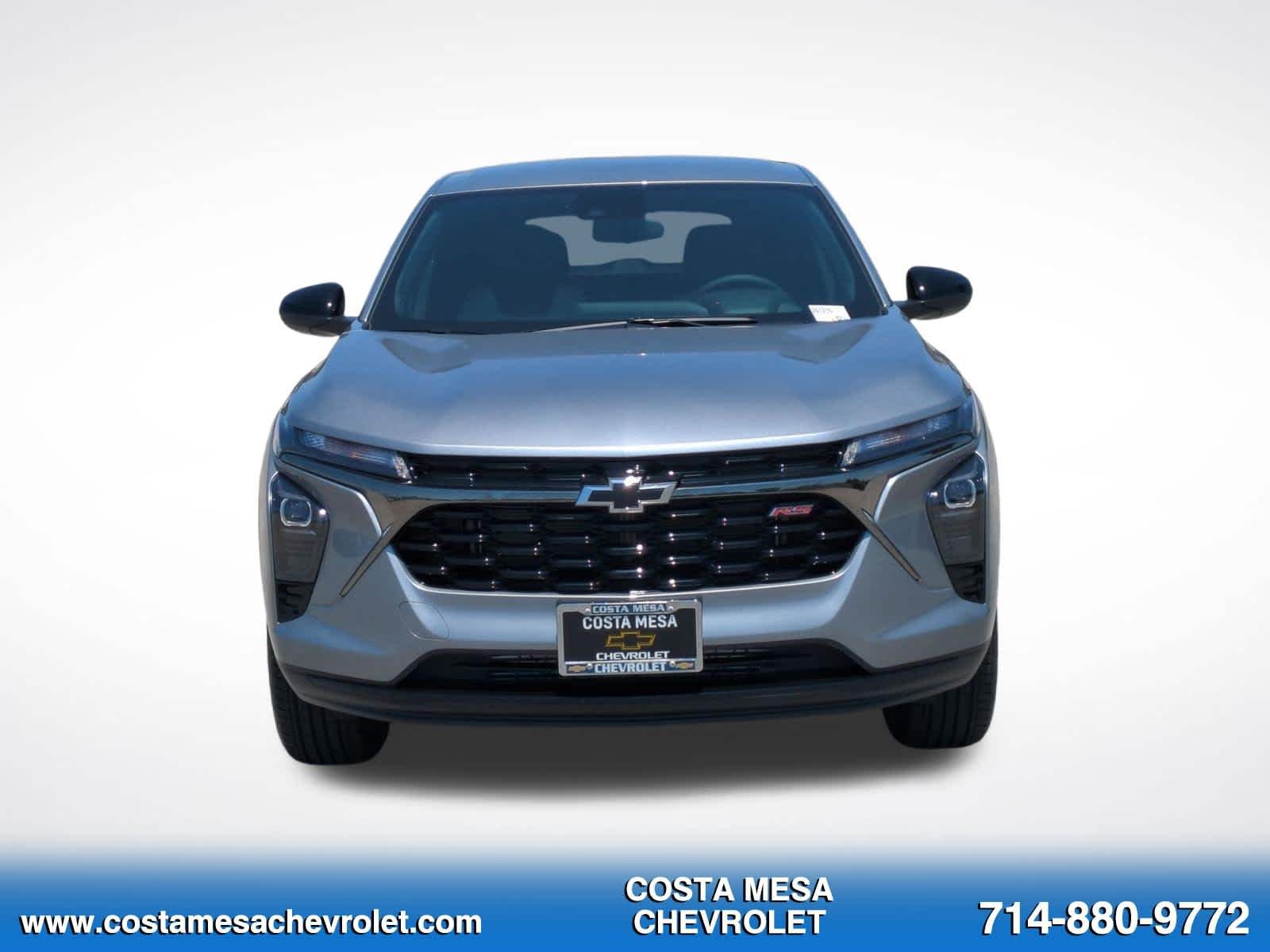 New 2026 Chevrolet Trax RS FWD image 2