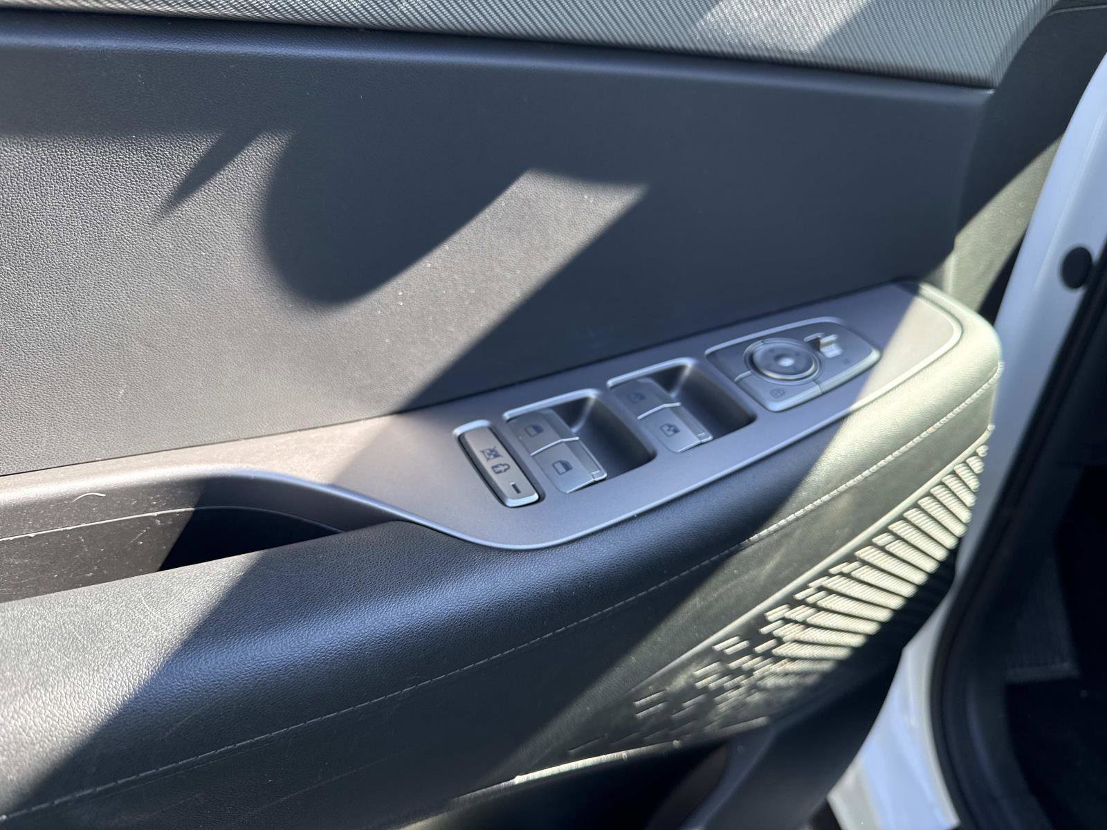 Used 2025 Hyundai Palisade SEL image 18