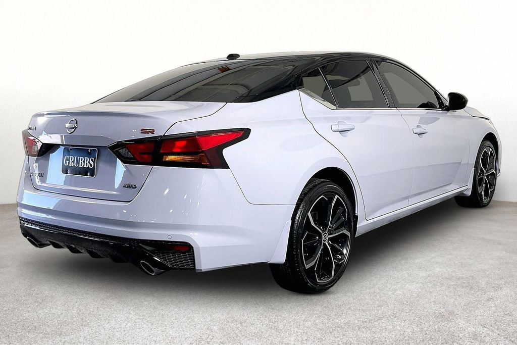 New 2026 Nissan Altima 2.5 SR FWD image 39