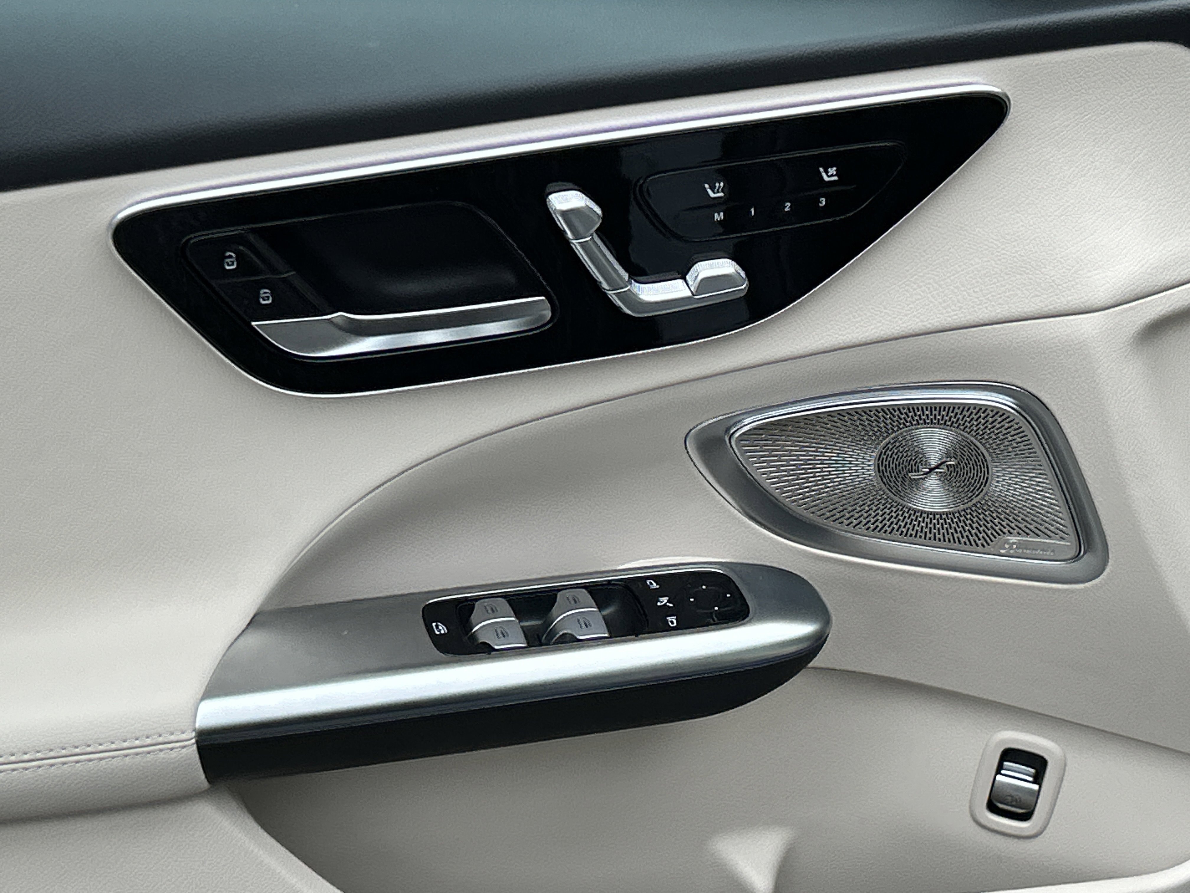 New 2026 Mercedes-Benz C 300 Sedan image 18