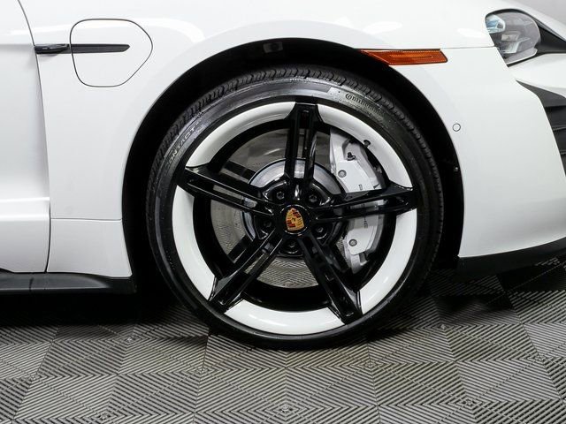 Certified 2023 Porsche Taycan GTS image 41