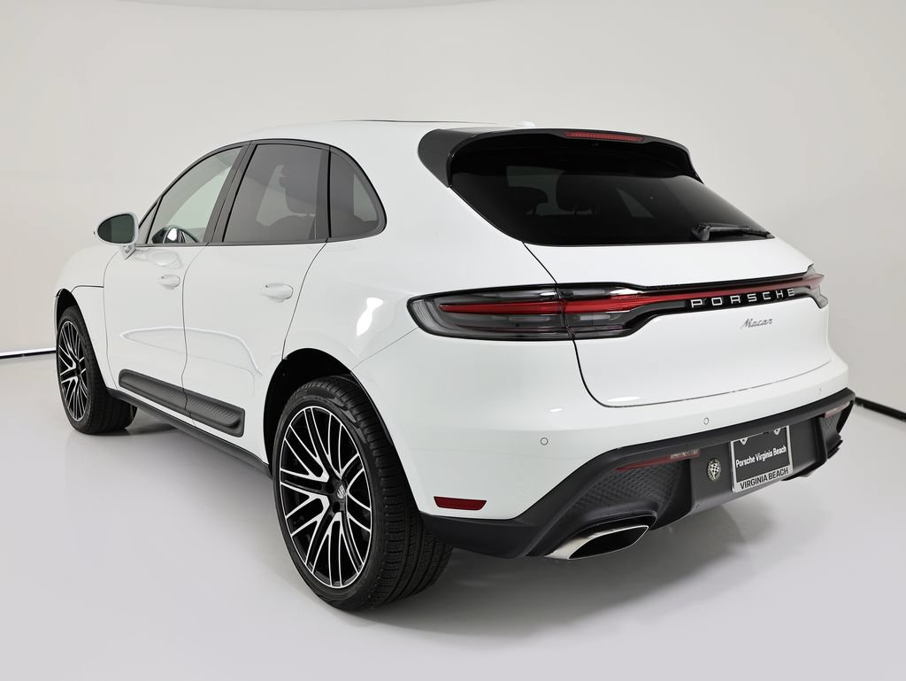 New 2026 Porsche Macan AWD/4WD image 3