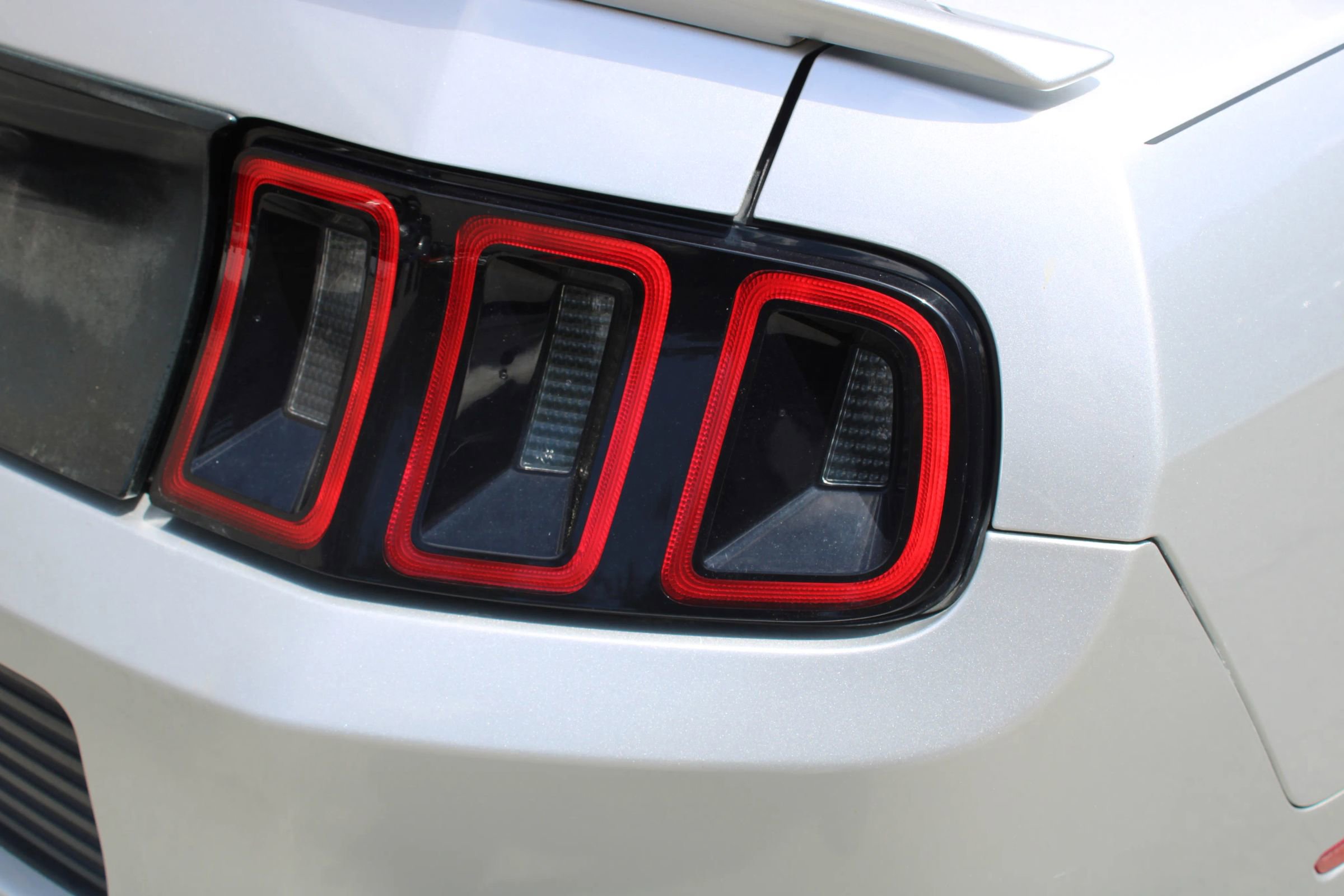 Used 2014 Ford Mustang Premium RWD image 22