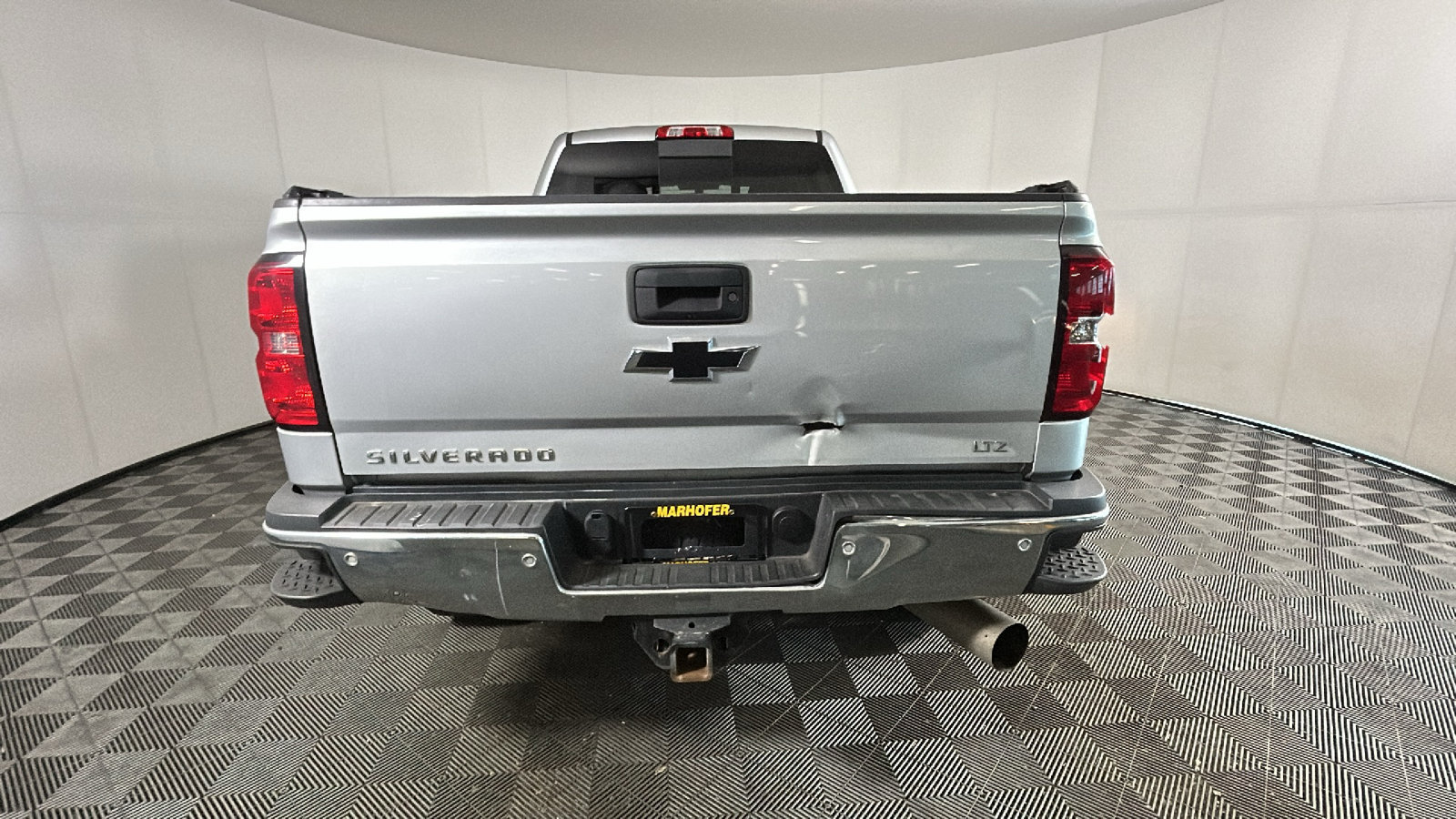 Used 2019 Chevrolet Silverado 2500 LTZ w/ Duramax Plus Package AWD/4WD image 4