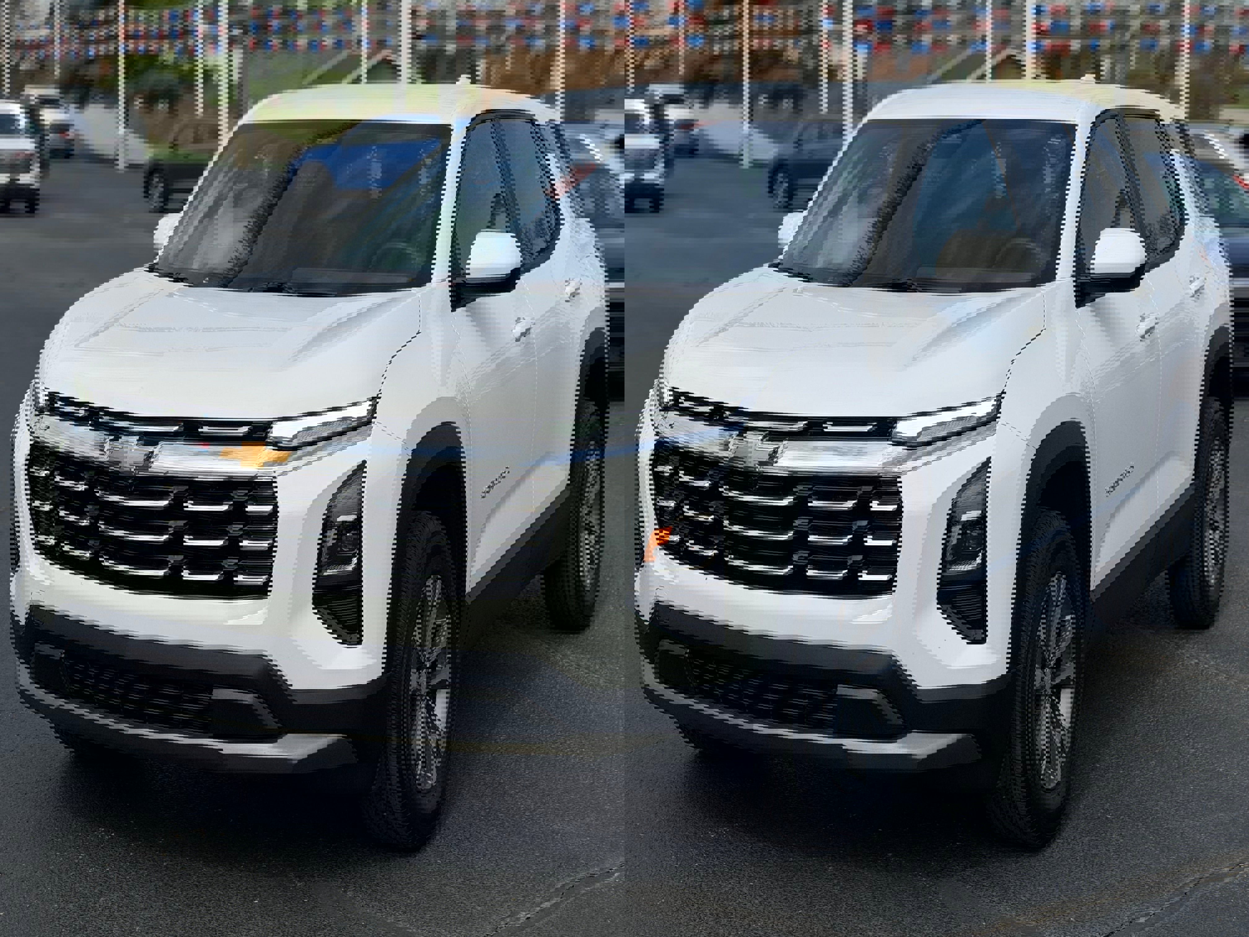 Used 2025 Chevrolet Equinox LT image 1