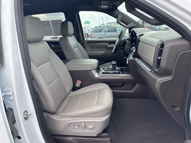 Used 2024 GMC Sierra 1500 SLT w/ SLT Premium Plus Package image 18