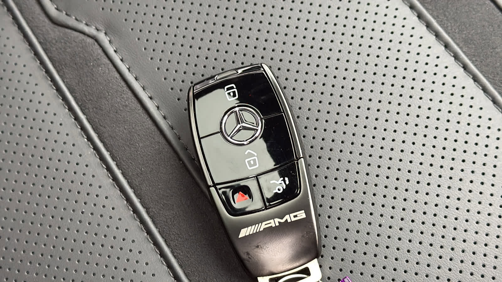 New 2026 Mercedes-Benz GLE 53 AMG 4MATIC Coupe image 39