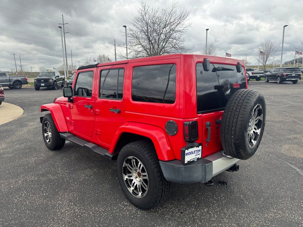 Used 2015 Jeep Wrangler Unlimited Sahara w/ Dual Top Group image 3