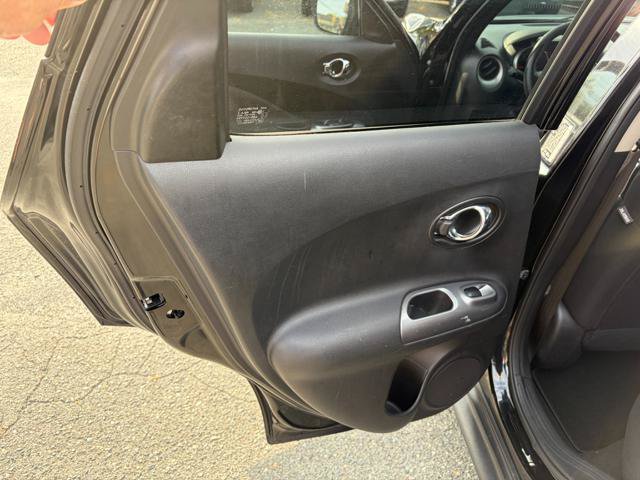 Used 2016 Nissan Juke SV w/ Technology Package AWD/4WD image 11