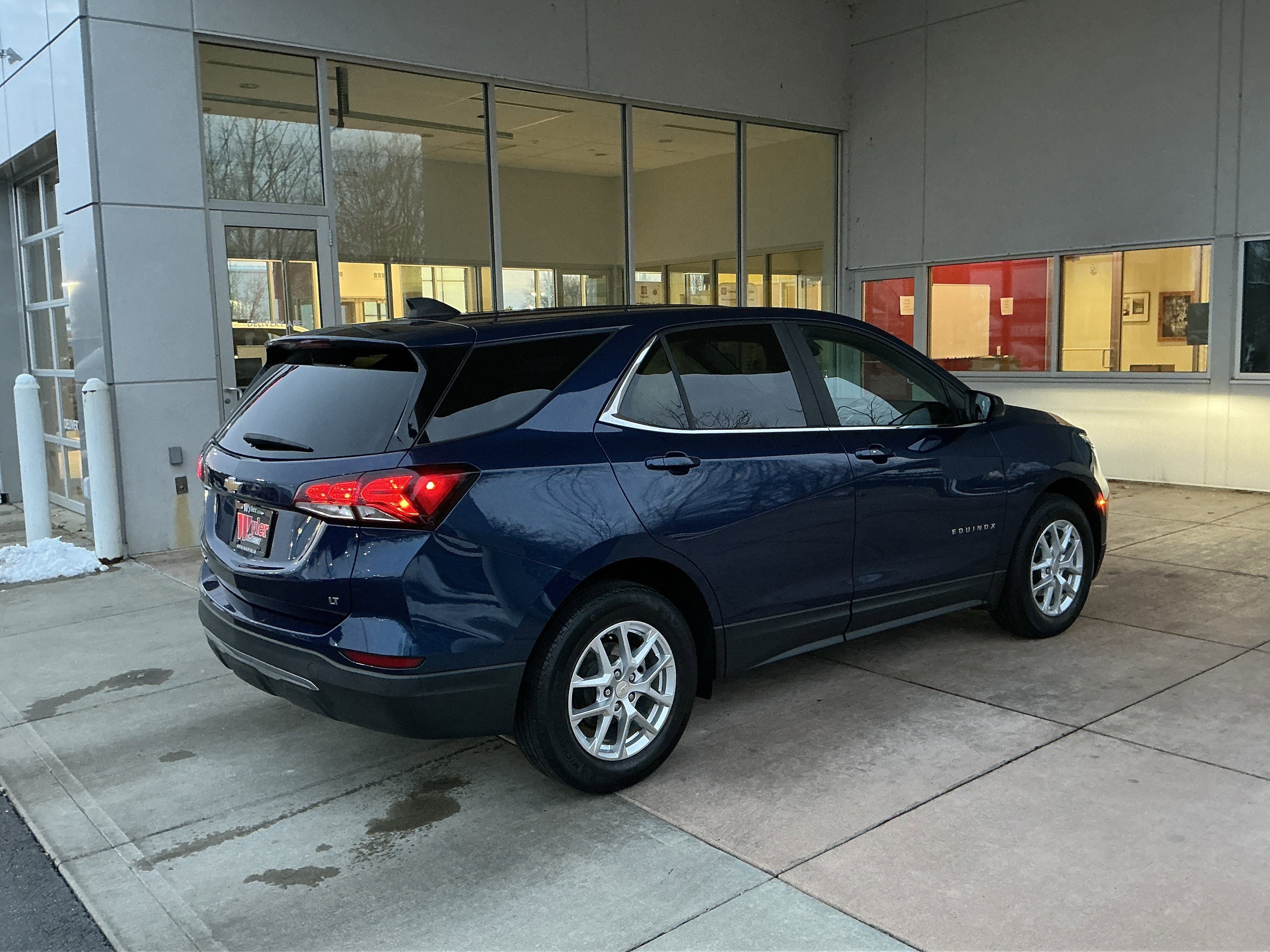 Used 2022 Chevrolet Equinox LT image 22