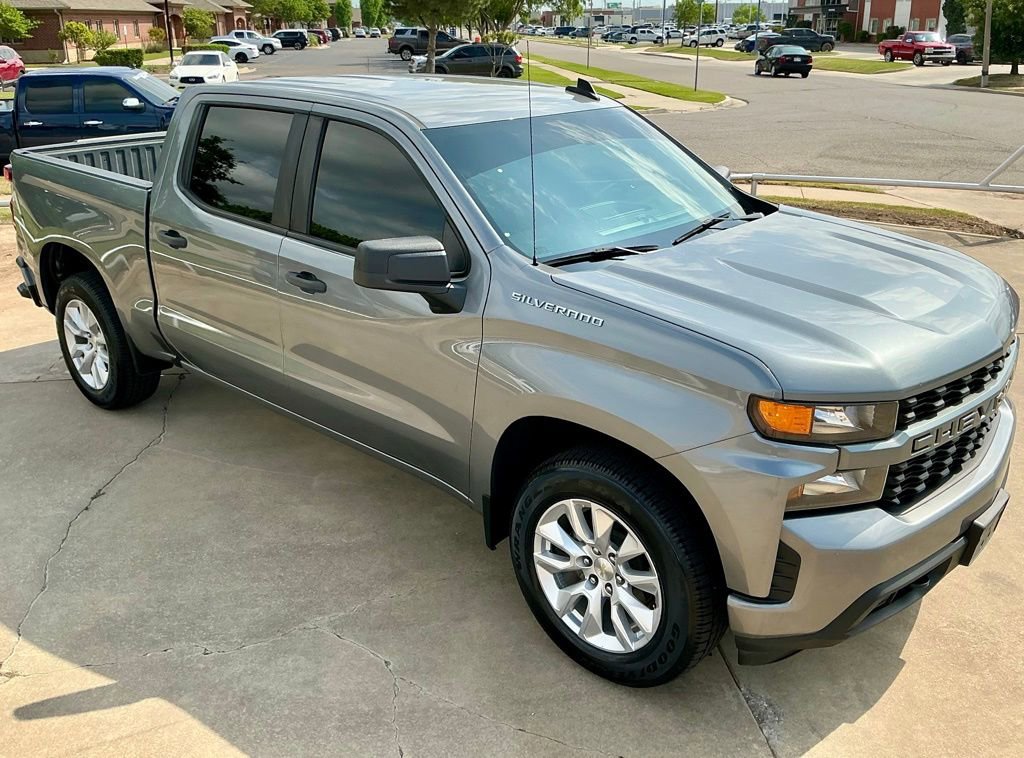 Used 2021 Chevrolet Silverado 1500 Custom RWD image 4