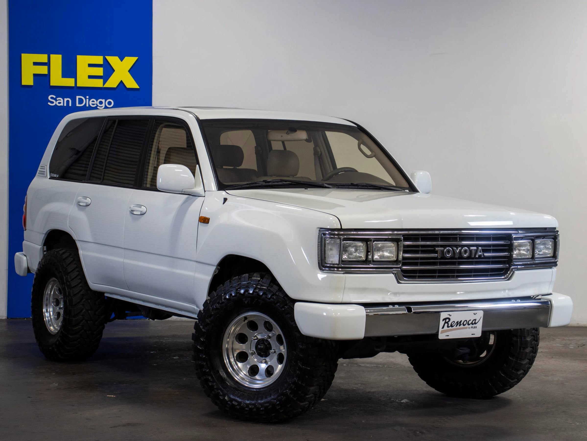 Used 2001 Lexus LX 470 4WD image 7