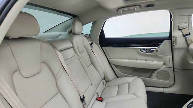 Used 2019 Volvo S90 T5 Momentum w/ Protection Package Premier image 26
