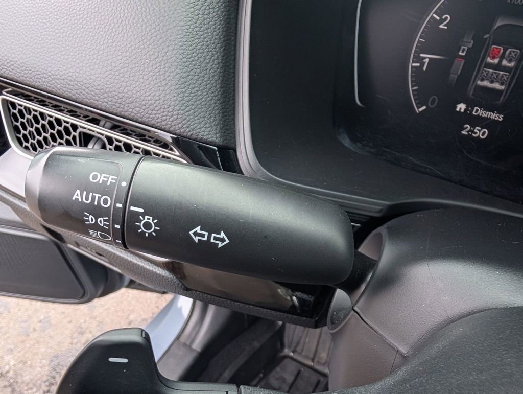 Used 2022 Honda Civic Sport image 30