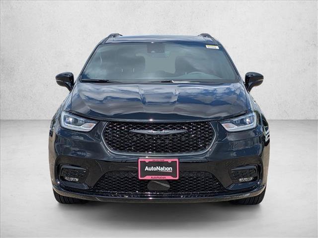 New 2026 Chrysler Pacifica Select w/ S Appearance Package FWD image 12