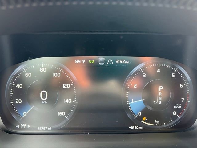 Used 2020 Volvo V90 T6 Cross Country image 30