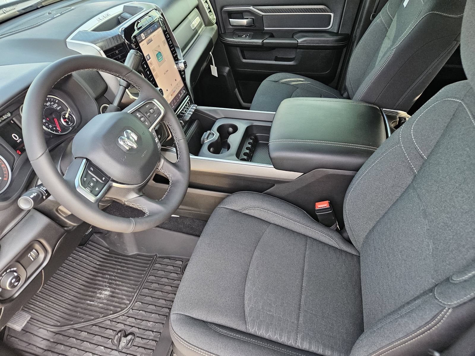 New 2026 RAM 3500 Lone Star AWD/4WD image 18