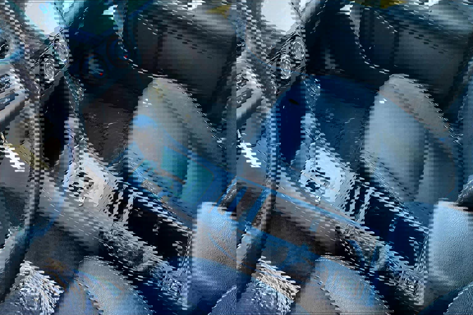 Used 2014 Subaru Crosstrek 2.0i Limited w/ Popular Package #2 image 16