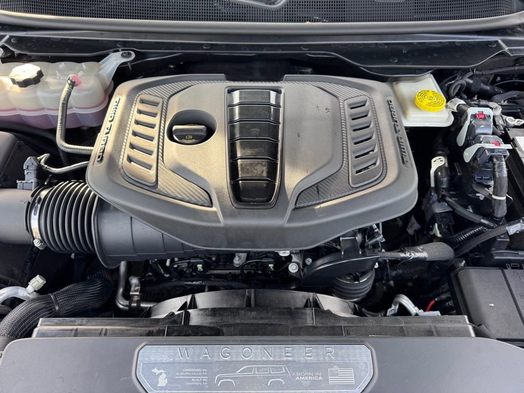 Used 2023 Jeep Wagoneer 4WD w/ Premium Group I image 41