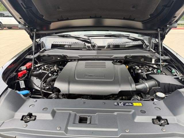New 2026 Land Rover Defender 110 S AWD/4WD image 19