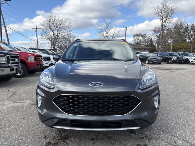 Certified 2020 Ford Escape Titanium AWD/4WD image 2