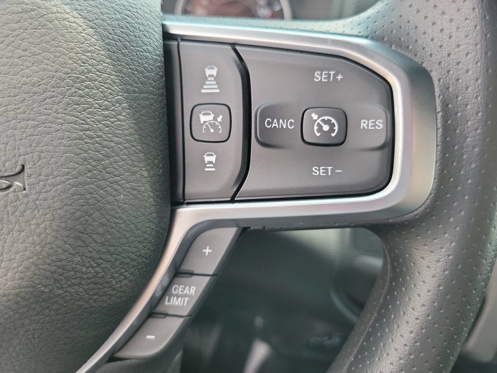 New 2026 RAM 5500 Tradesman AWD/4WD image 23