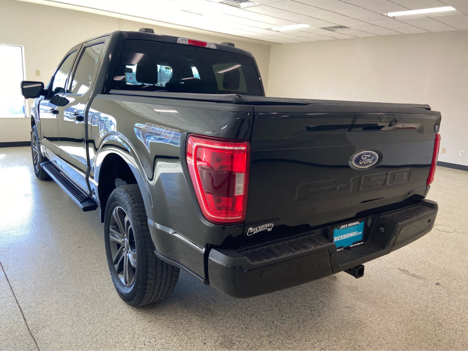 Used 2023 Ford F150 XLT w/ Equipment Group 302A High AWD/4WD image 10