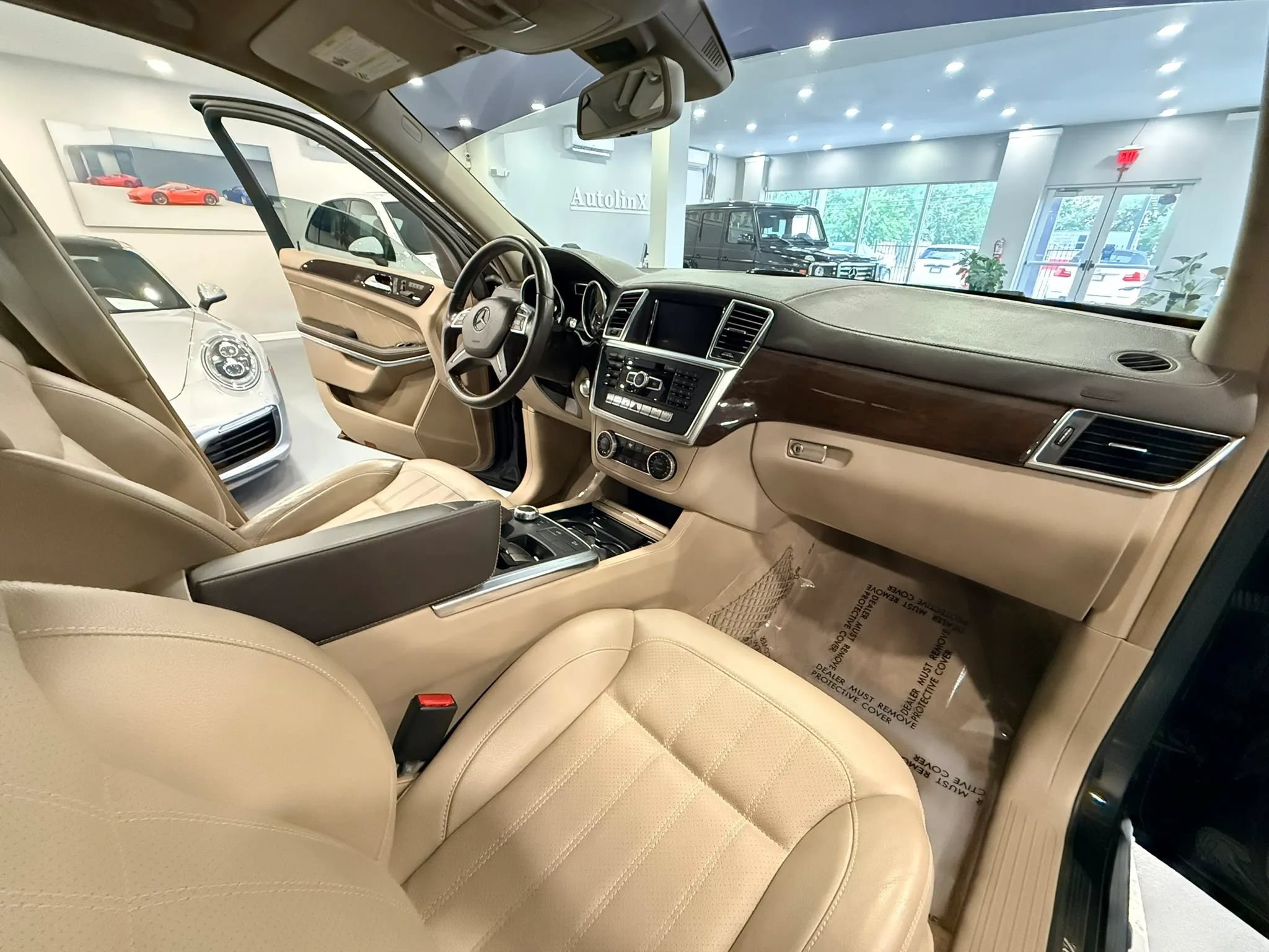 Used 2014 Mercedes-Benz GL 450 4MATIC image 16