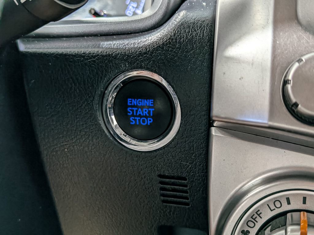 Certified 2022 Toyota 4Runner SR5 Premium image 29