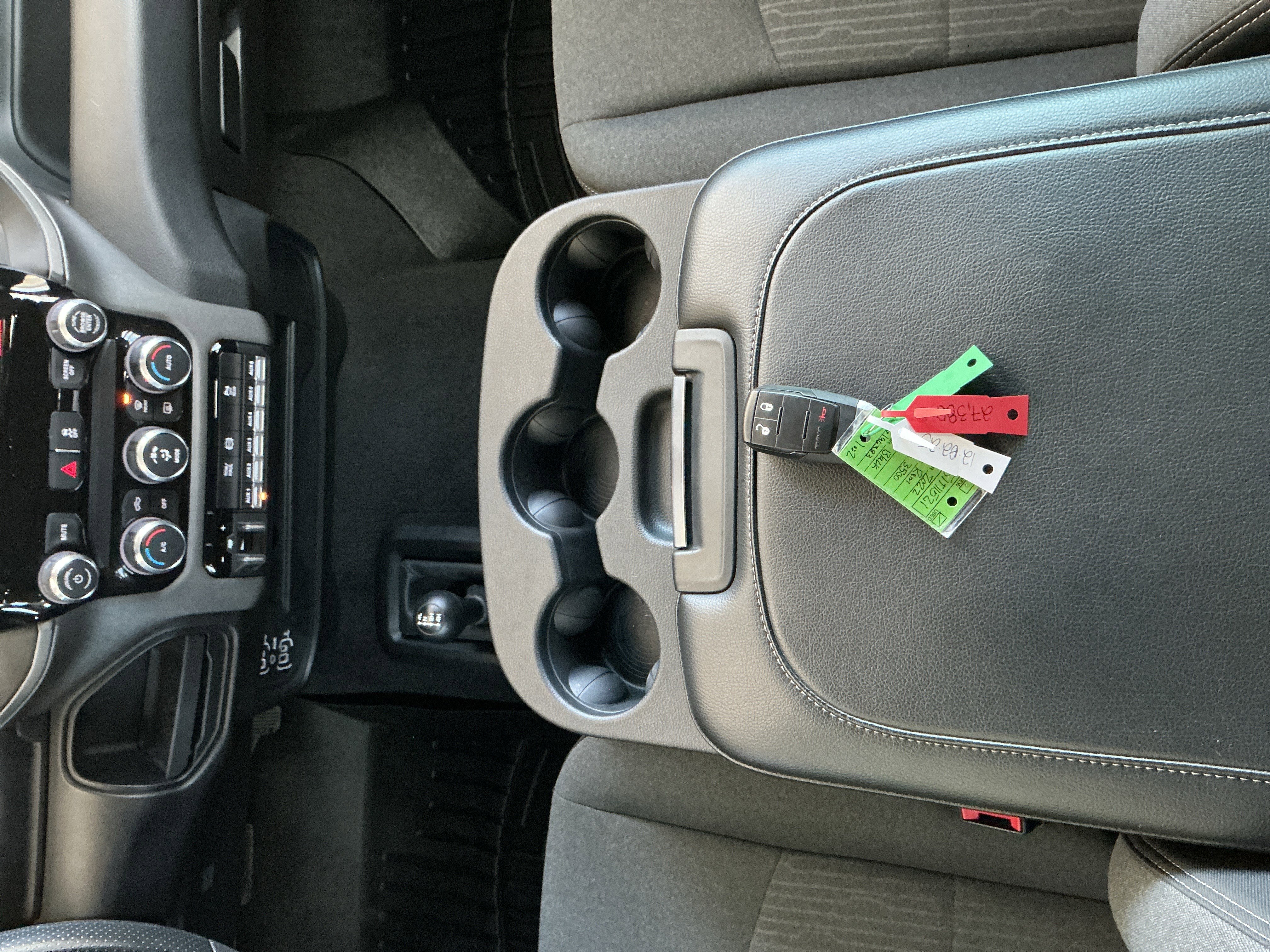 Used 2022 RAM 3500 Tradesman image 11