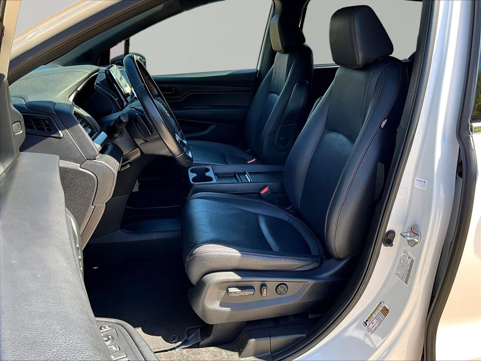 Certified 2023 Honda Odyssey Sport image 21