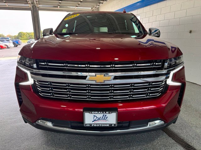 Used 2023 Chevrolet Tahoe Premier AWD/4WD image 3