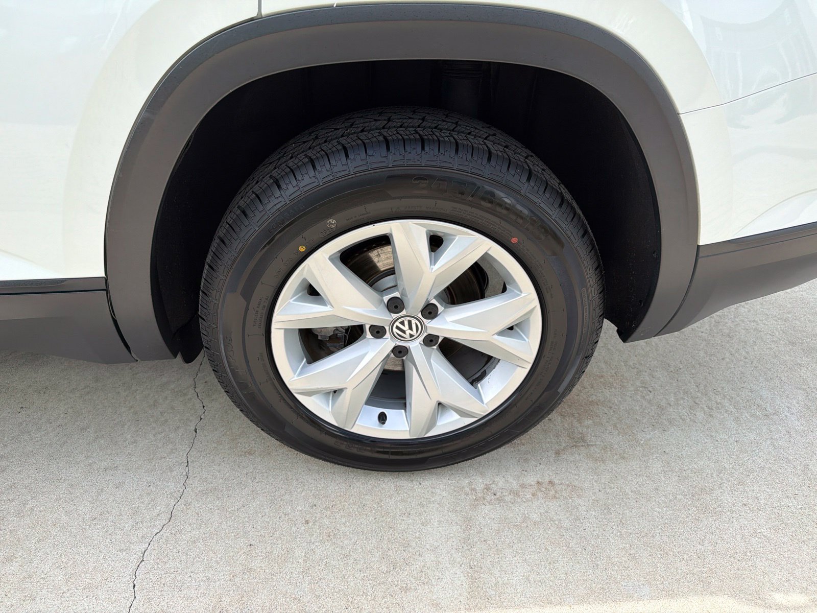 Used 2018 Volkswagen Atlas SE FWD image 16