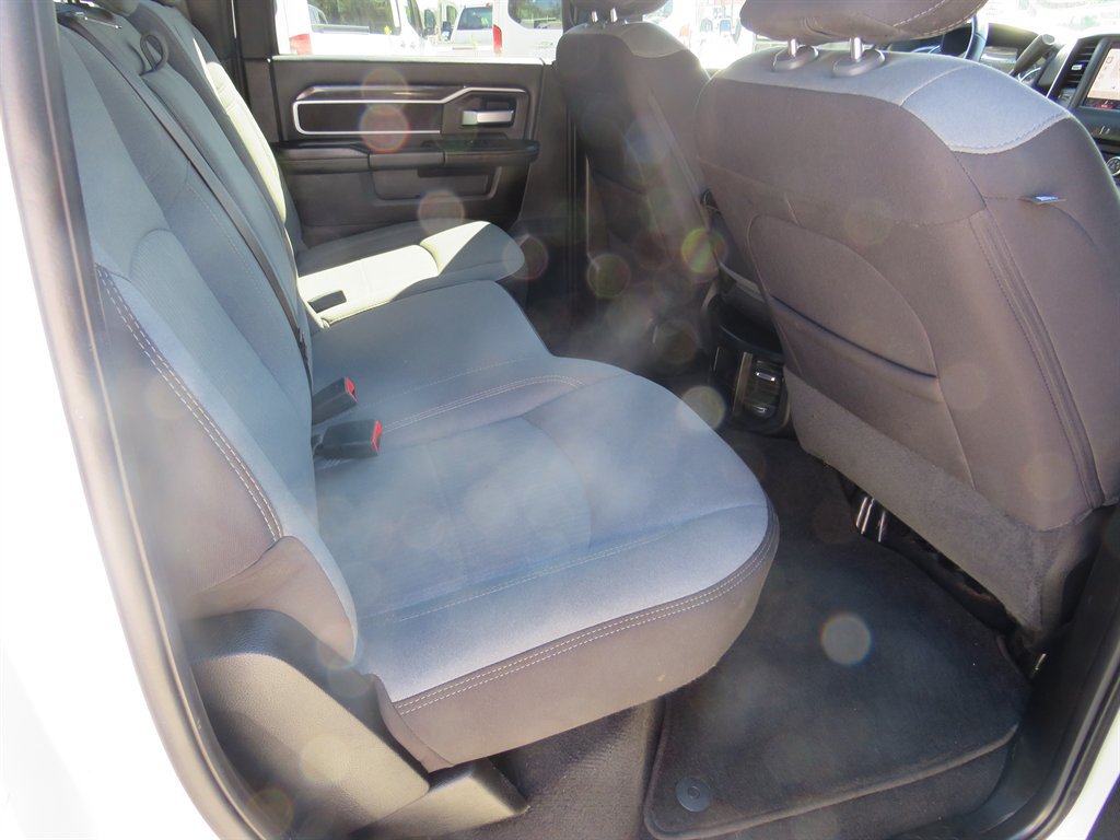 Used 2024 RAM 3500 Big Horn AWD/4WD image 18