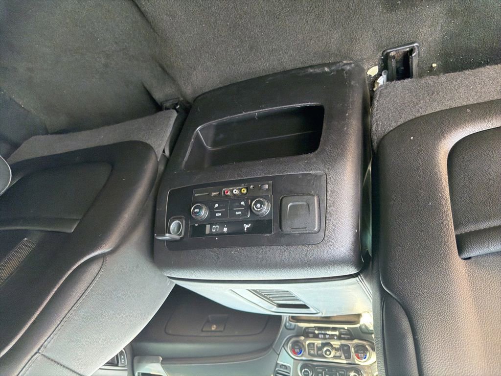 Used 2016 Chevrolet Suburban LTZ AWD/4WD image 25