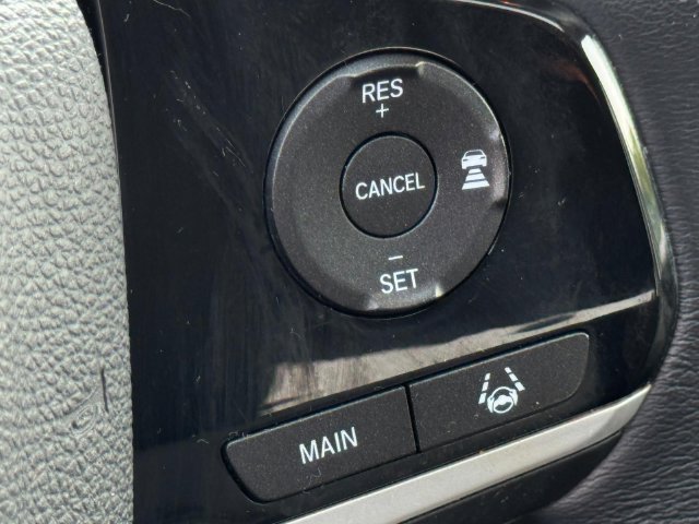 Used 2020 Honda Pilot Touring image 11