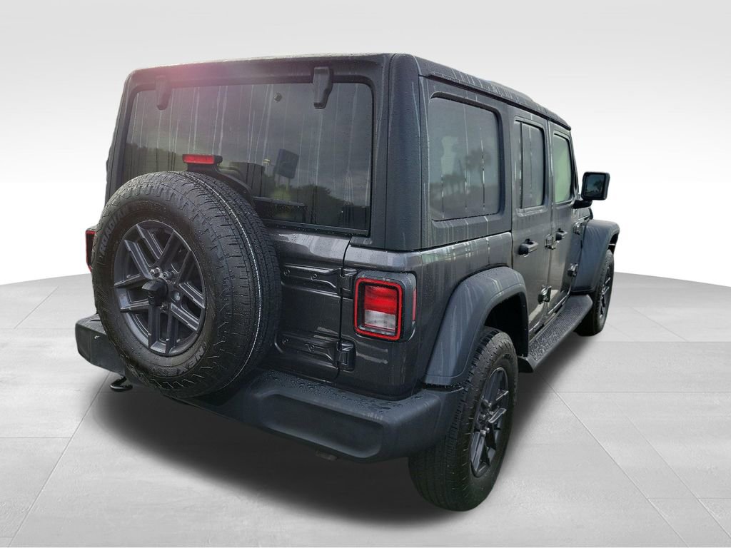 Used 2024 Jeep Wrangler Sport S image 13