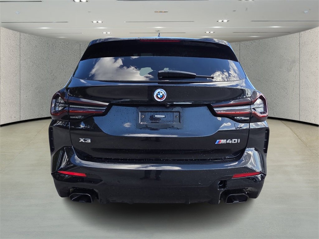 Used 2023 BMW X3 M40i w/ Premium Package image 4